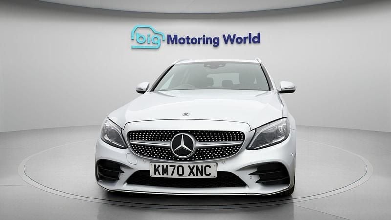 Used Mercedes C300 AMG line 258 HP (189 kW) 2019 Silver Estate