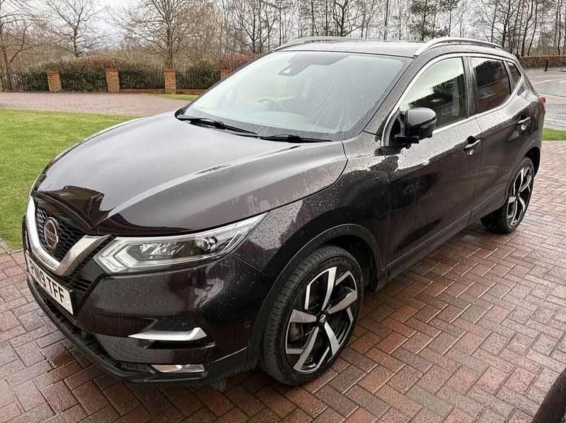 Used Nissan Qashqai S 115 HP (84 kW) 2019 Black SUV