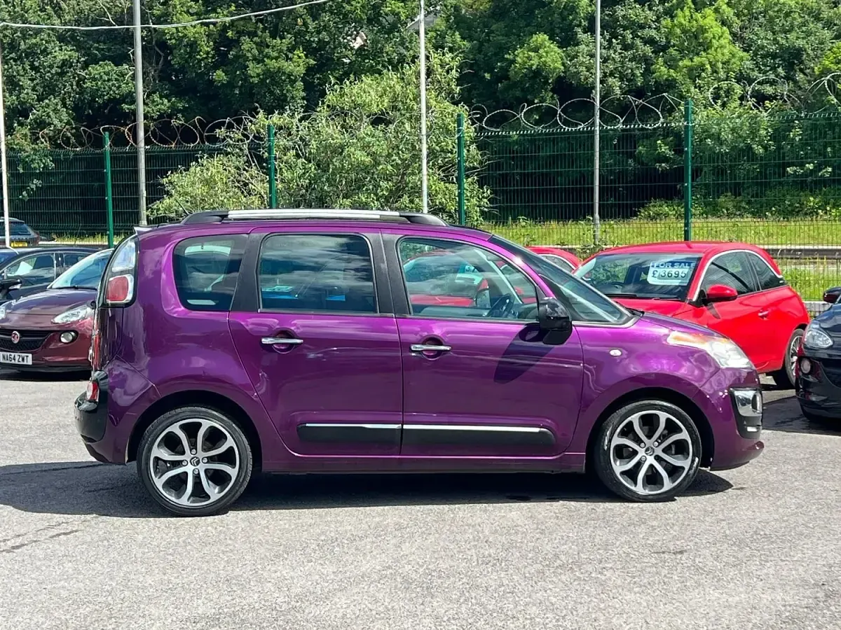 Used Citroën C3 Picasso Platinum 2017 Purple MPV
