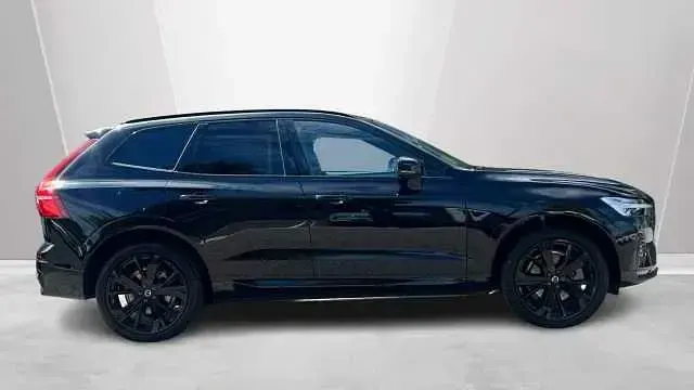 Used Volvo XC60 Plus 247 HP (181 kW) 2025 SUV