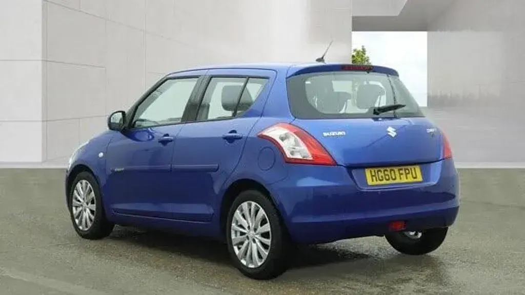 Used Suzuki Swift SZ3 94 HP (69 kW) 2010 Blue Hatchback