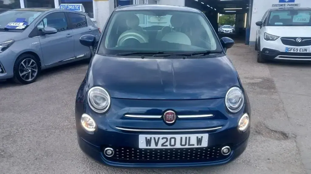 Gebraucht Fiat 500 Lounge 69 PS (50 kW) 2020 Blau Kleinwagen