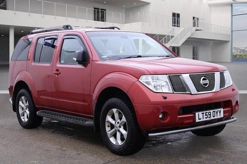 Red Used 2009 Nissan Pathfinder Tekna SUV | £4,995 (Fair price) - Image 1/1
