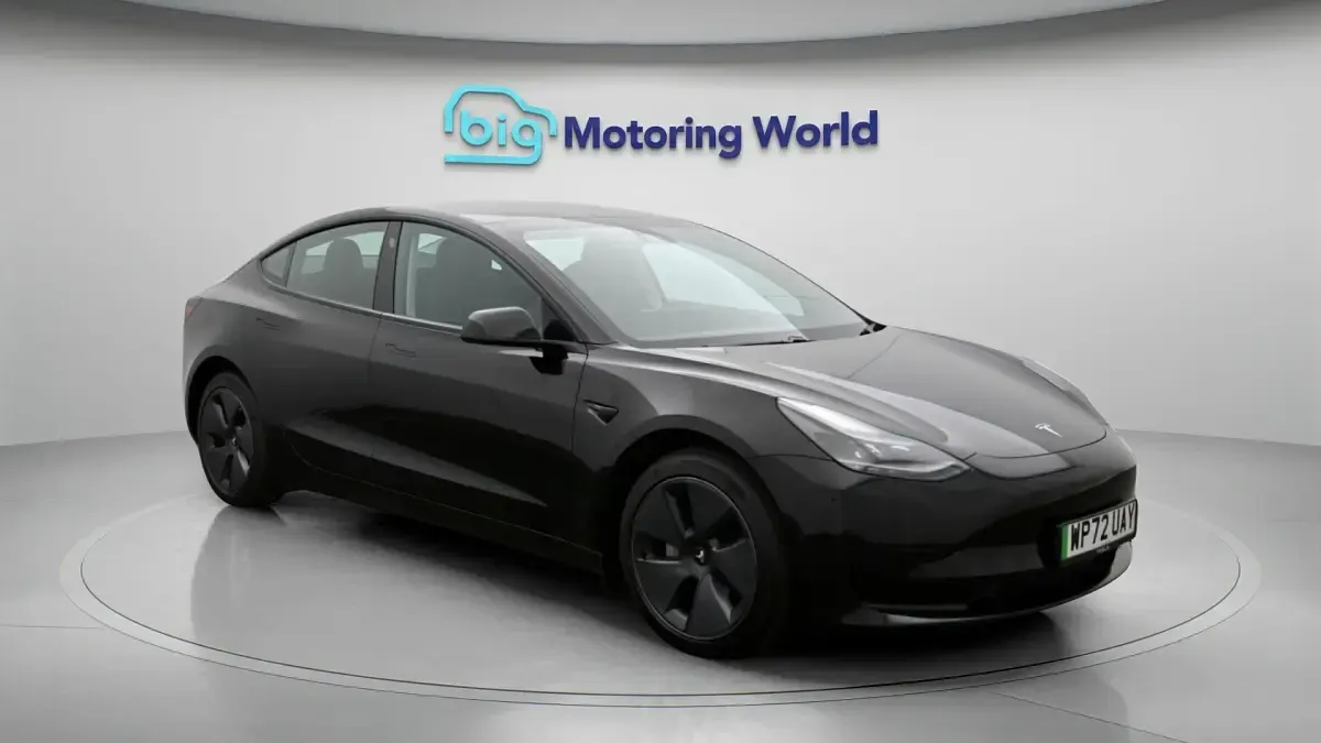 Used Tesla Model 3 RWD 222 kW (302 HP) 2022 Sedan
