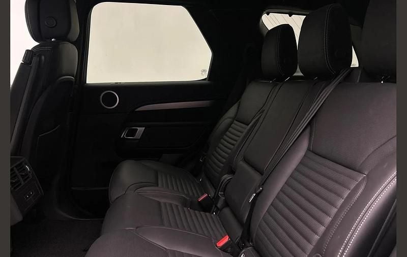 Used Land Rover Discovery 5 HSE Dynamic 350 HP (257 kW) 2025 Grey SUV