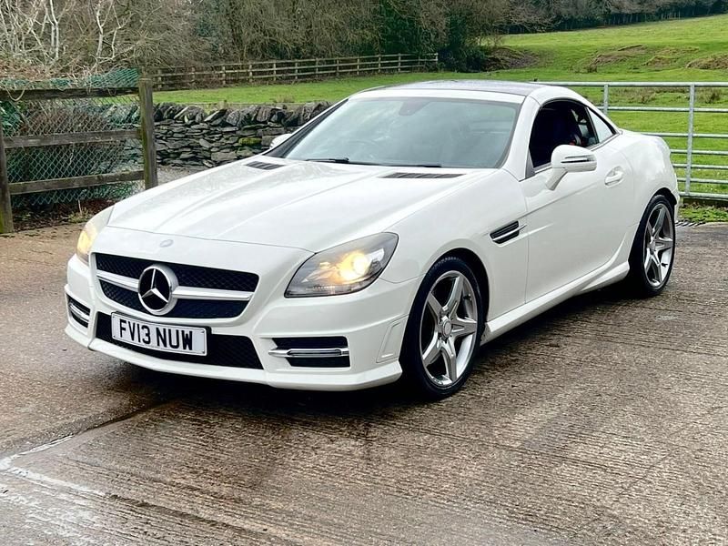 Used Mercedes SLK250 AMG 204 HP (150 kW) 2013 White Cabriolet