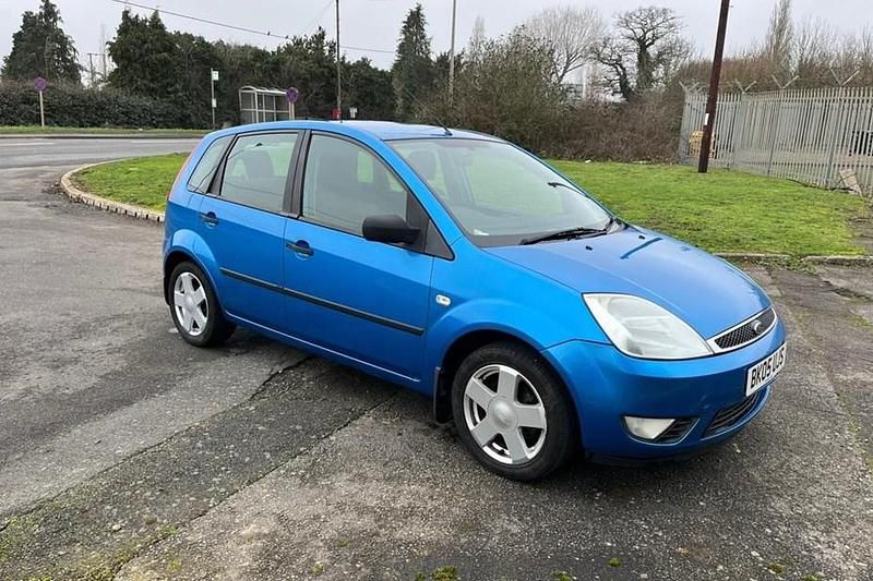 Used Ford Fiesta Limited 79 HP (58 kW) 2005 Blue Hatchback