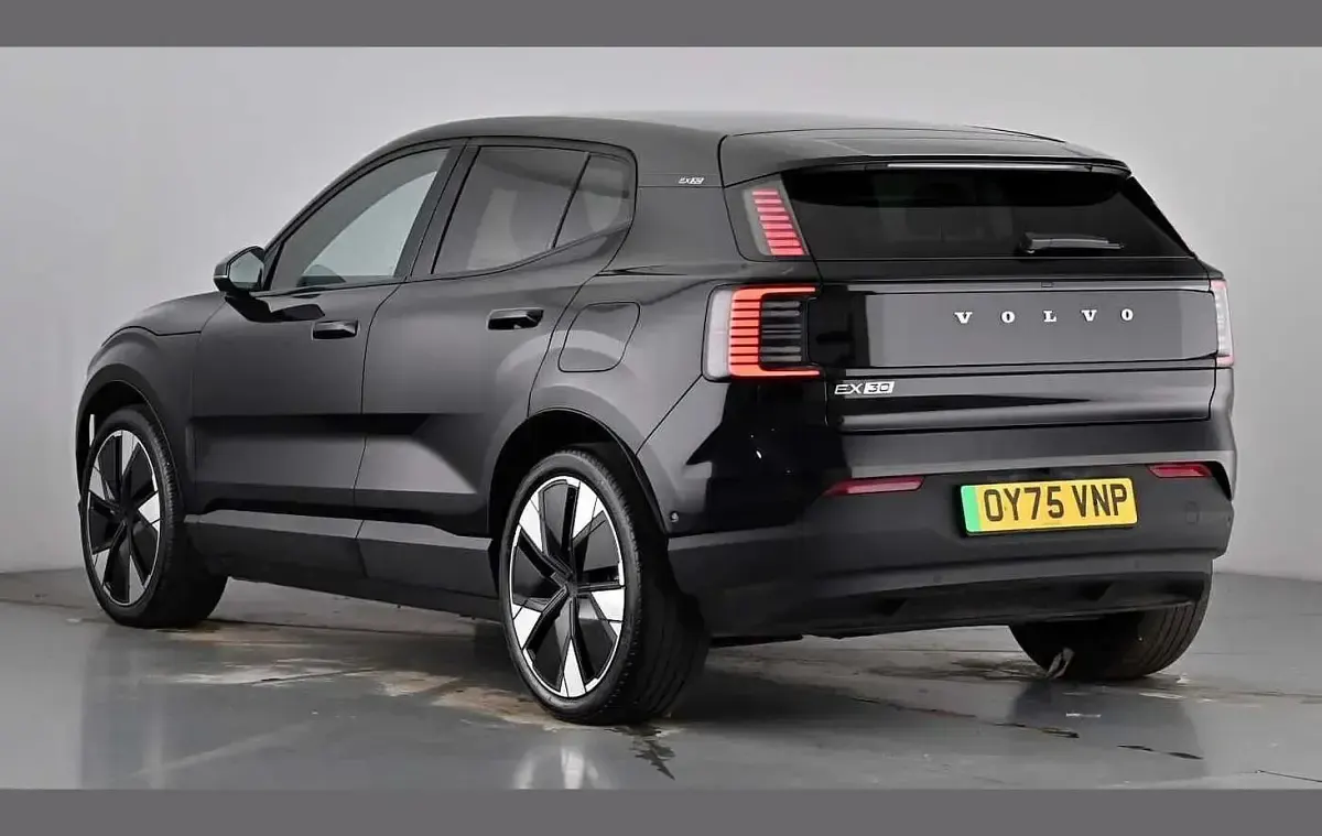 Used Volvo EX30 Performance 314 kW (428 HP) 2025 Onyx black SUV
