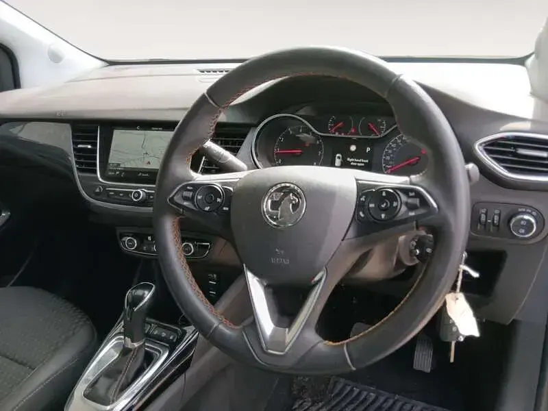 Used Vauxhall Crossland Elite 120 HP (88 kW) 2020 Blue SUV