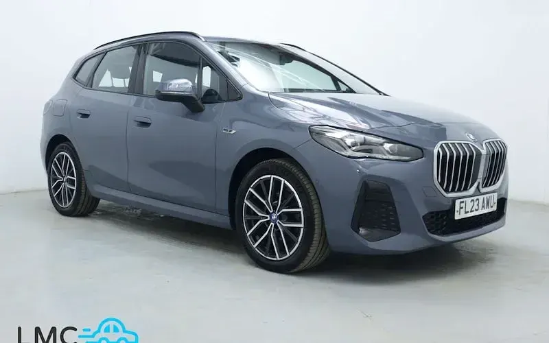 Usado BMW 225 M Sport 245 HP (180 kW) 2026 Carrinha