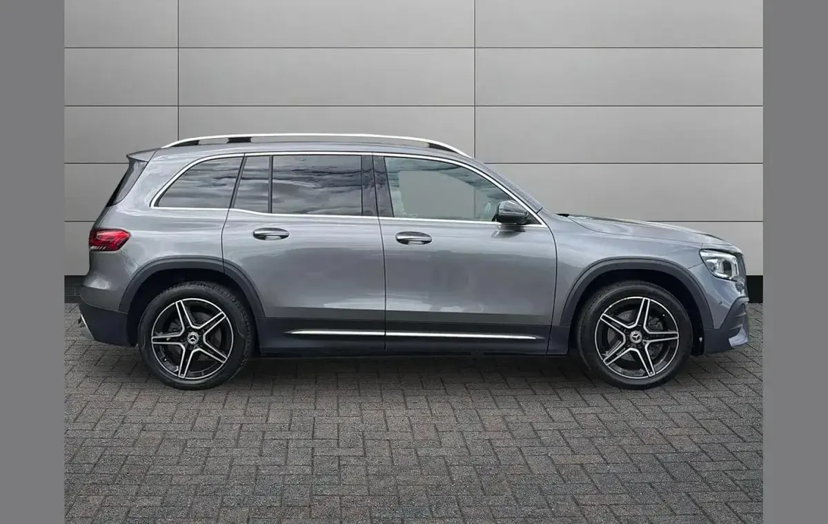 Used Mercedes GLB200 AMG Line Premium 163 HP (119 kW) 2023 Grey SUV