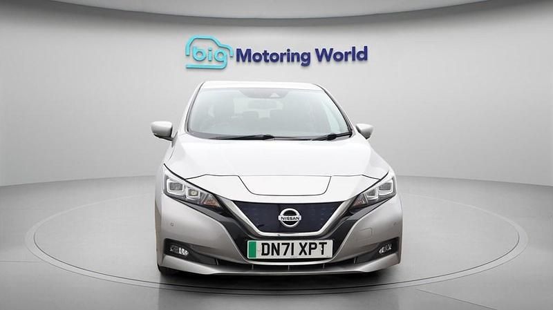 Used Nissan Leaf Tekna 110 kW (150 HP) 2021 Hatchback