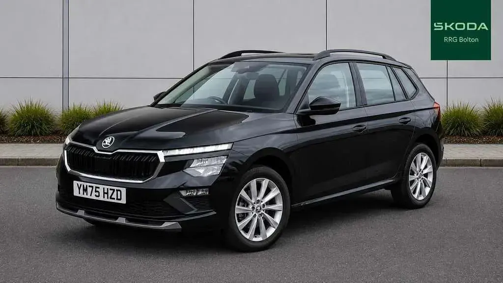 Used Skoda Kamiq SE 113 HP (83 kW) 2025 Black magic pearl effect SUV