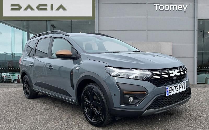 Used Dacia Jogger Extreme 141 HP (103 kW) 2025 MPV