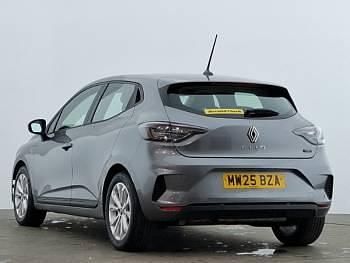 Used Renault Clio V Evolution 143 HP (105 kW) 2025 Grey Hatchback