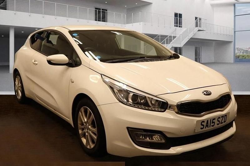White Used 2015 Kia ProCeed 2 Hatchback | £4,795 (Good price) - Image 1/1