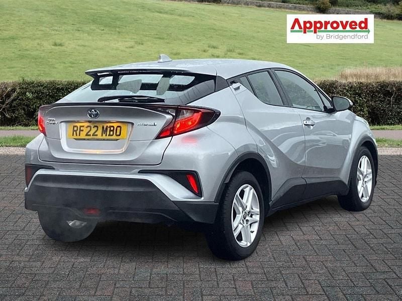 Used Toyota C-HR 122 HP (89 kW) 2022 Silver SUV