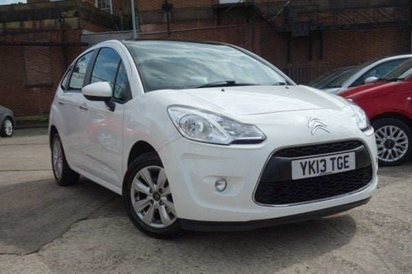 White Used 2013 Citroën C3 VTR Sport Hatchback | £3,995 (Fair price) - Image 1/1