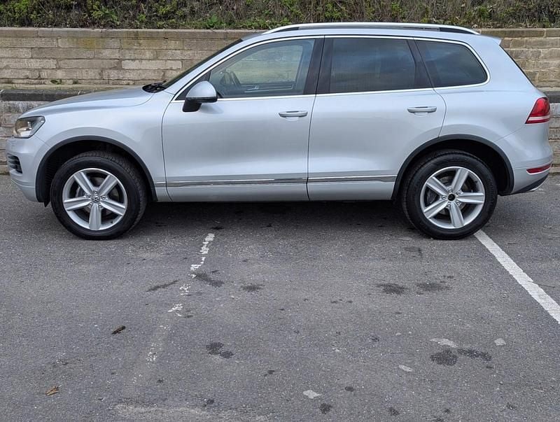 Used VW Touareg SE 245 HP (180 kW) 2012 Silver SUV
