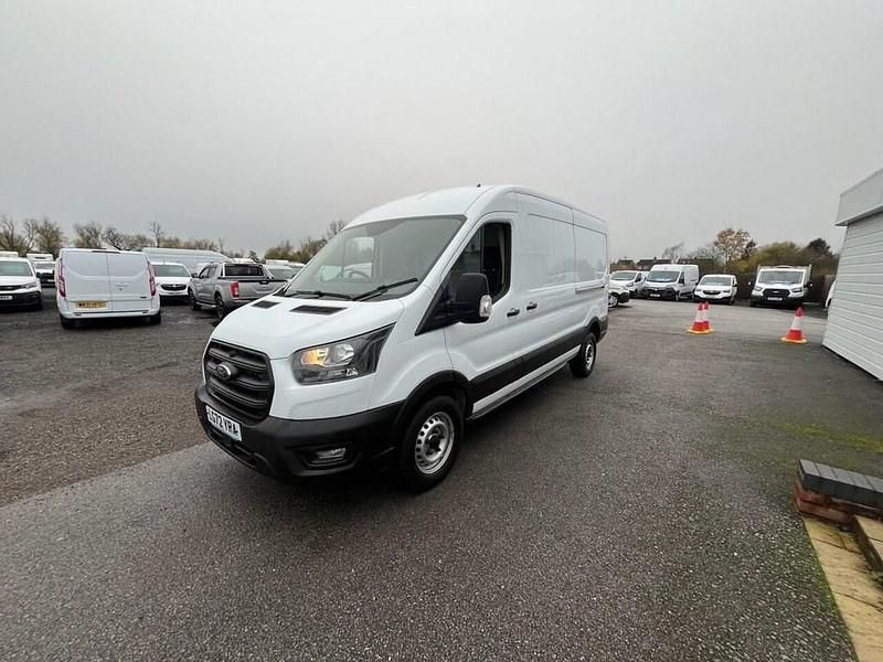 Usado Ford Transit S 130 HP (95 kW) 2022 Branco Van