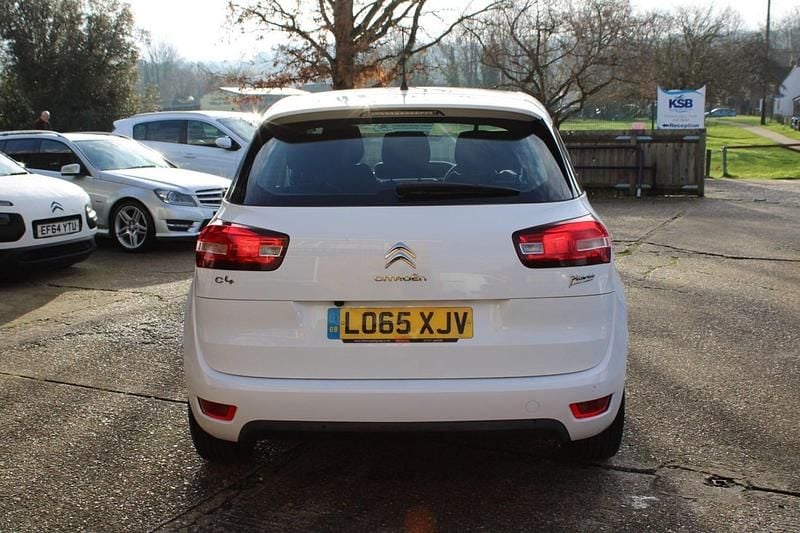 Used Citroën C4 Picasso Exclusive 115 HP (84 kW) 2015 White MPV