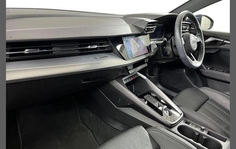 Used Audi A3 S-Line 147 HP (108 kW) 2024 Blue Hatchback