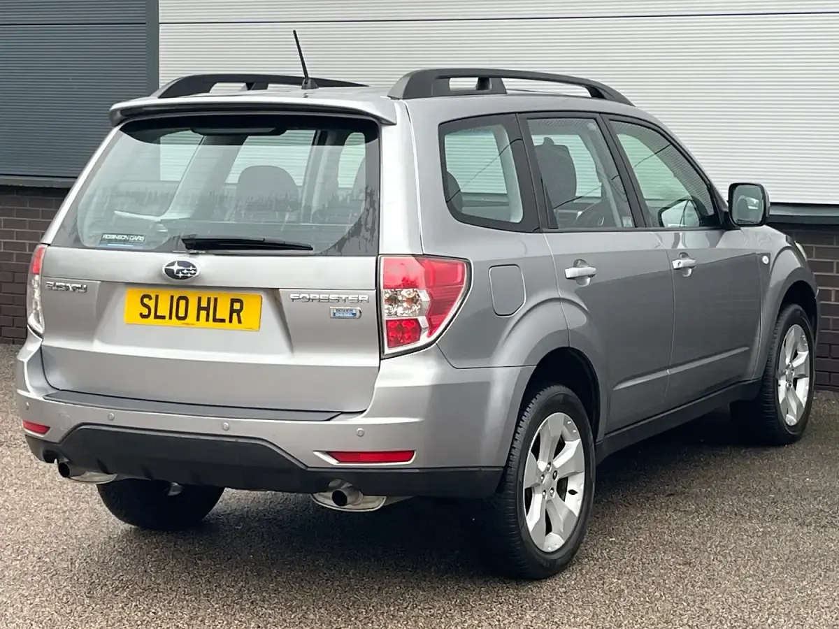 Used Subaru Forester 2010 Grey SUV
