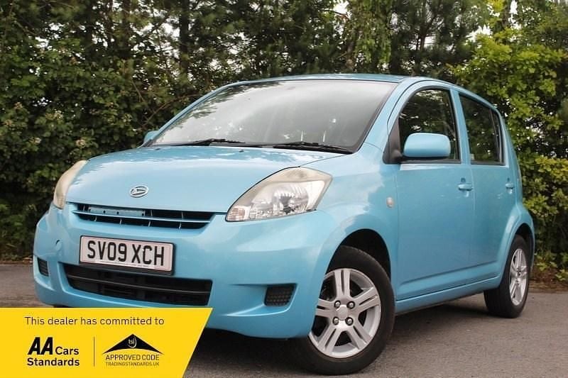 Blue Used 2009 Daihatsu Sirion Hatchback | £2,799 (A bit pricey) - Image 1/4