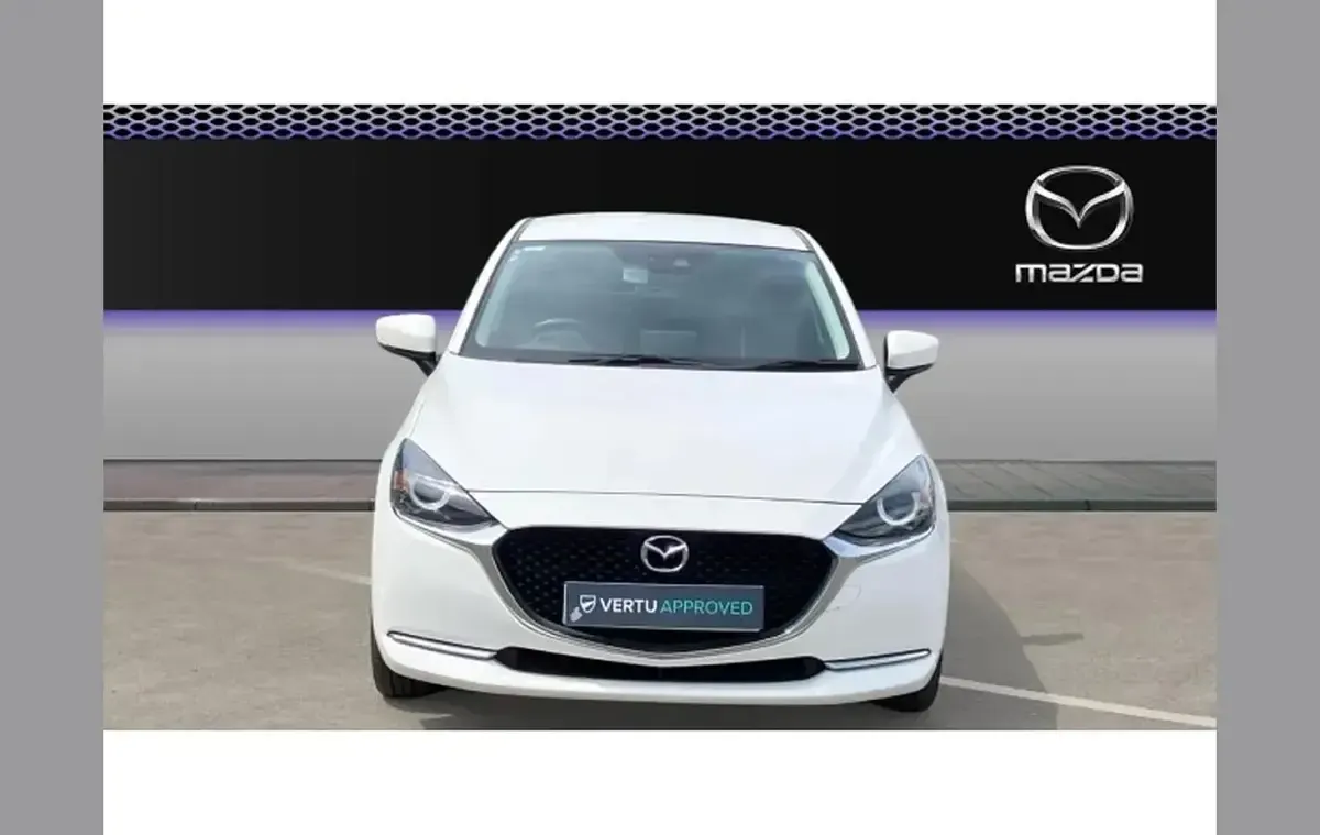 Used Mazda 2 Inclusive 88 HP (64 kW) 2022 White Hatchback