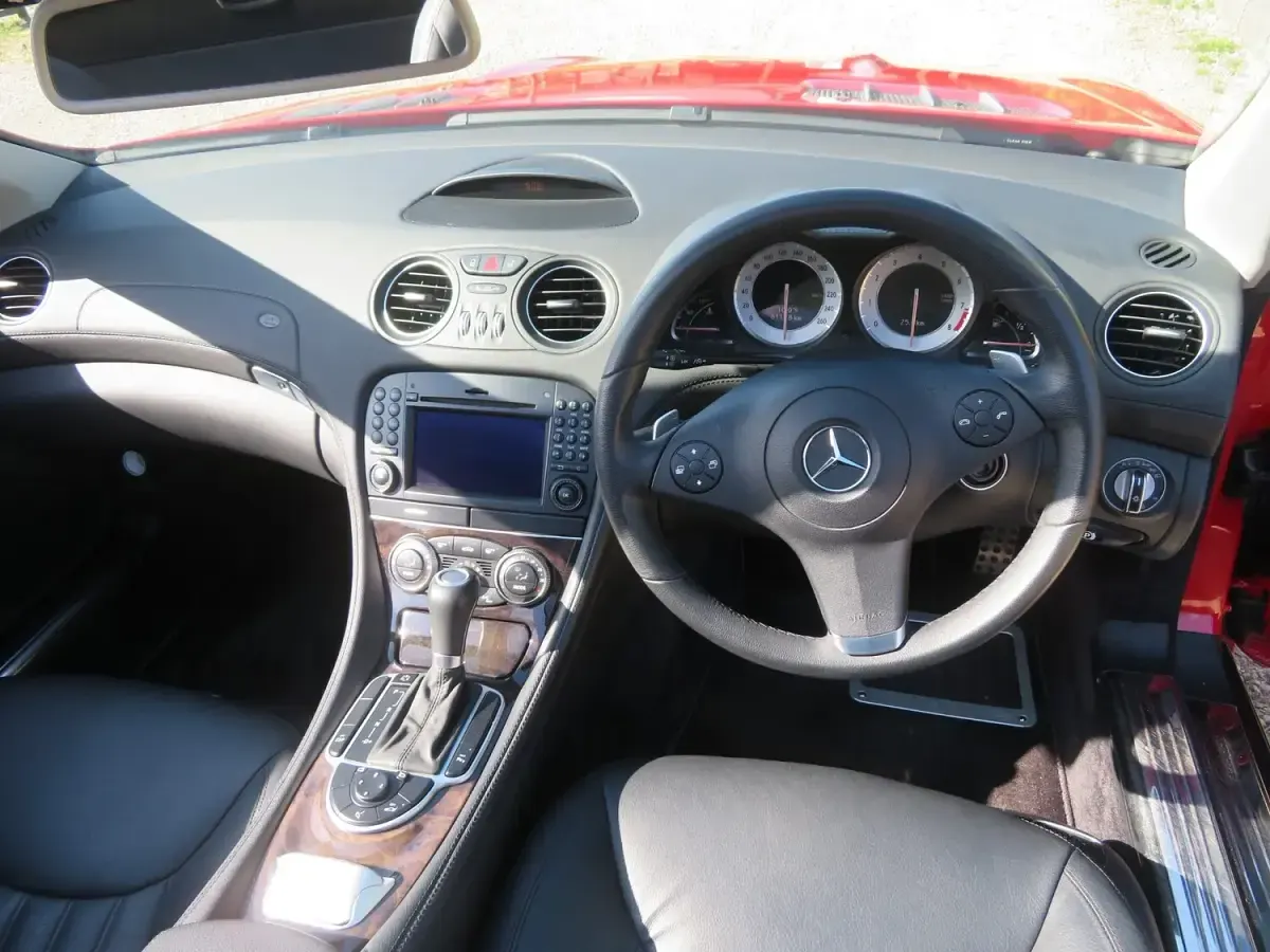 Used Mercedes SL350 2009 Red Cabriolet