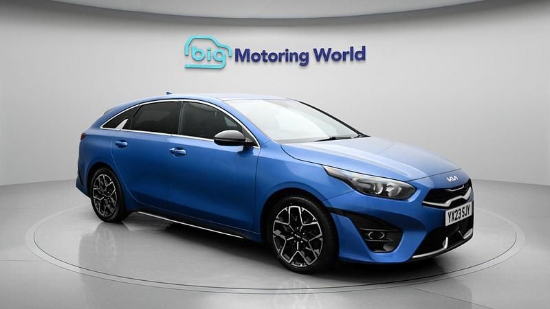 Used Kia ProCeed GT-Line 158 HP (116 kW) 2023 Blue Estate