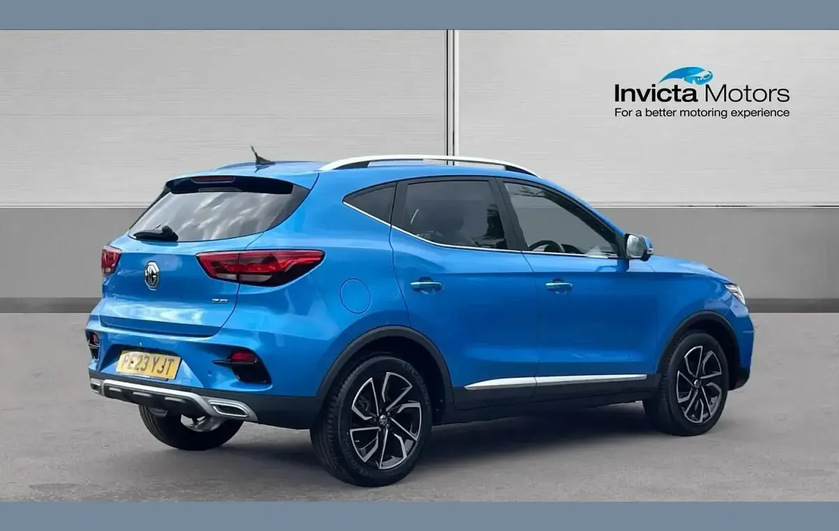 Used MG ZS Exclusive 111 HP (81 kW) 2023 Blue SUV