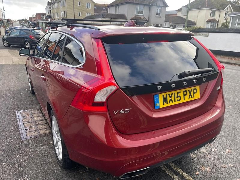 Used Volvo V60 SE 2015 Red Estate