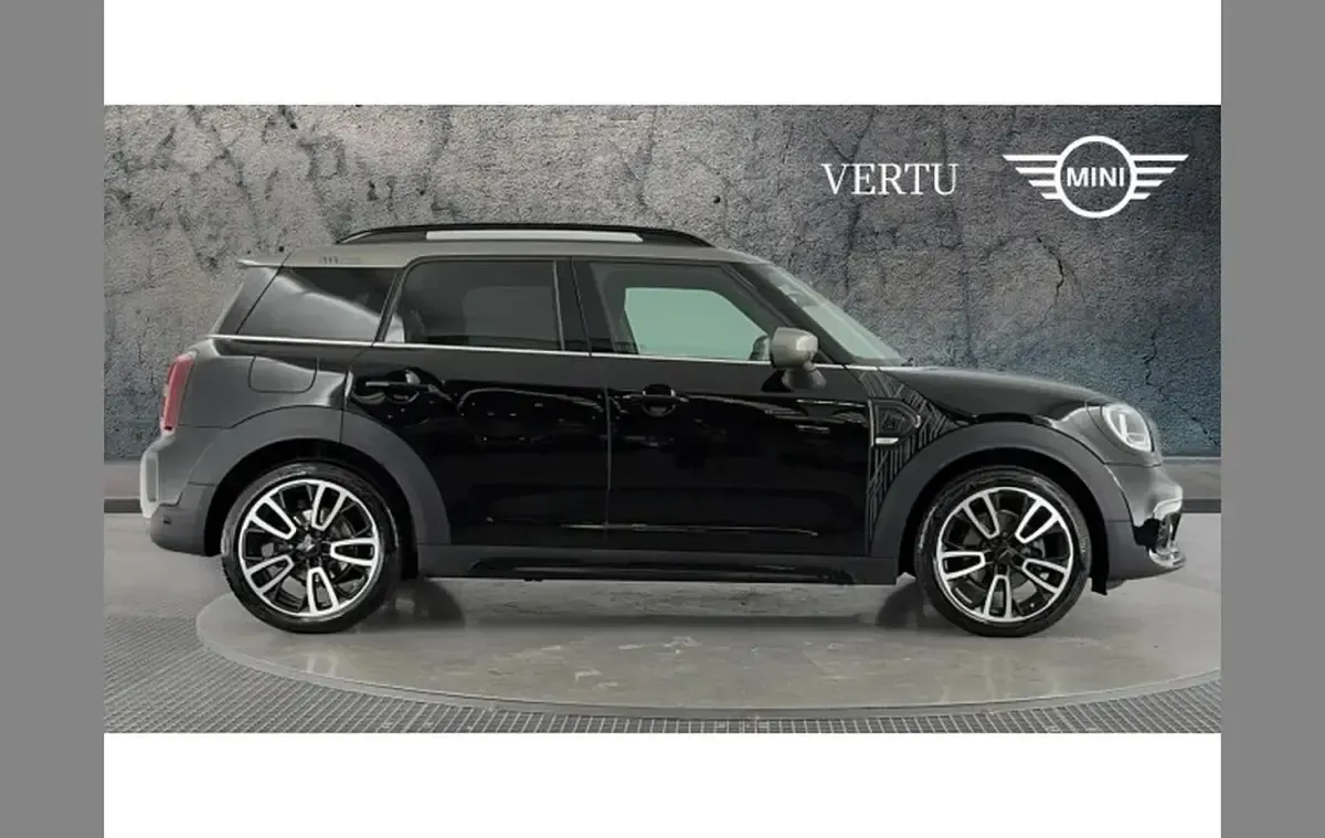 Used Mini Cooper Countryman 136 HP (100 kW) 2022 Black SUV
