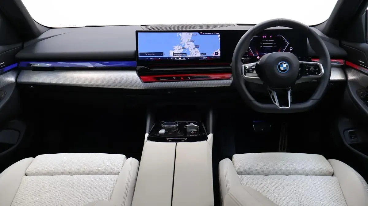 Used BMW 530e M Sport 295 HP (216 kW) 2026 Black