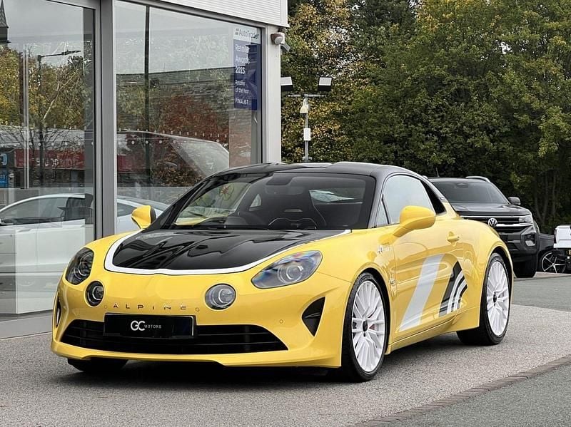 Yellow Used 2022 Alpine A110 Coupe | £54,990 (Good price) - Image 1/3