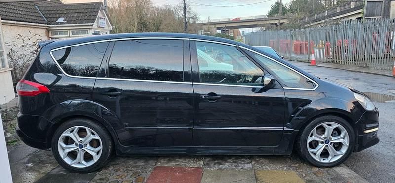 Used Ford S-MAX Titanium X 2013 Black MPV