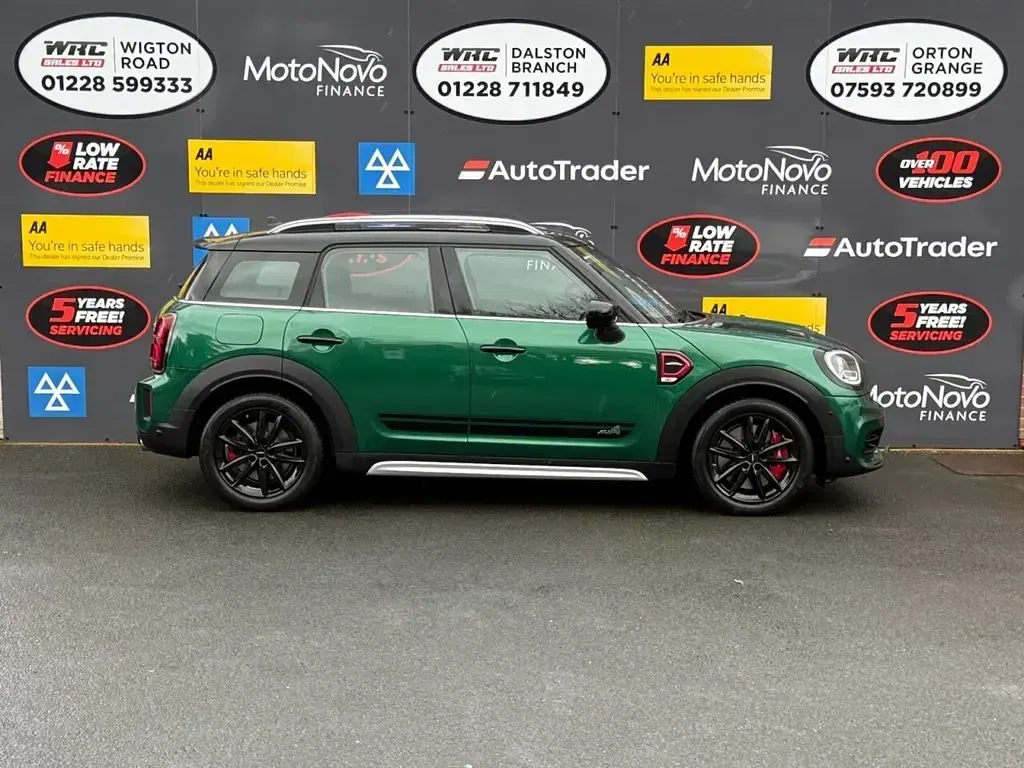 Used Mini John Cooper Works Countryman 306 HP (225 kW) 2021 Green SUV