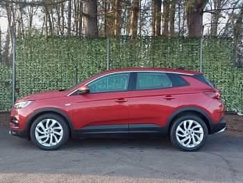 Used Vauxhall Grandland X Elite 130 HP (95 kW) 2019 Red SUV