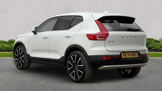 Used Volvo XC40 Ultra 197 HP (144 kW) 2025 SUV