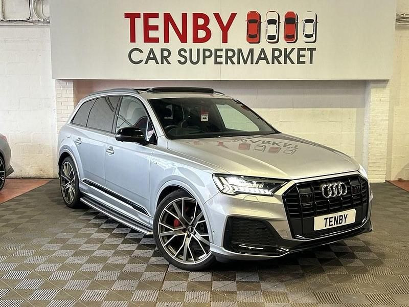 Silver Used 2020 Audi Q7 Comfort SUV | £38,995 (Fair price) - Image 1/4