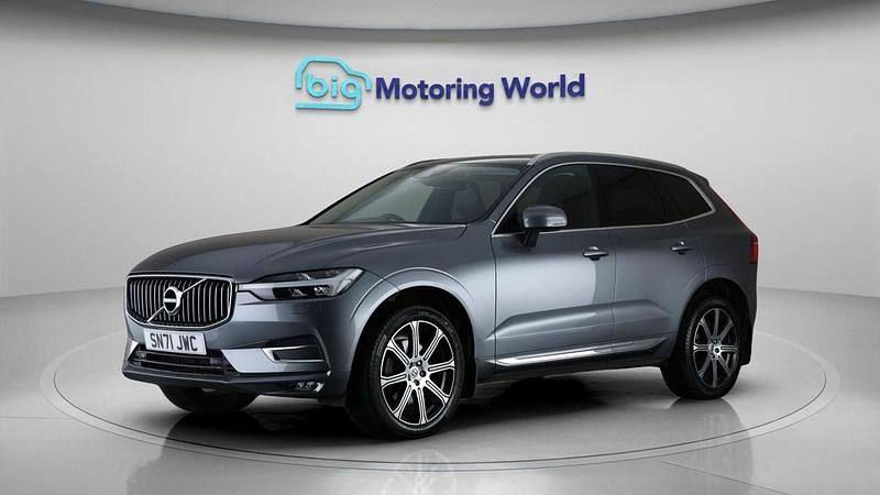 Used Volvo XC60 Inscription 247 HP (181 kW) 2021 Grey SUV