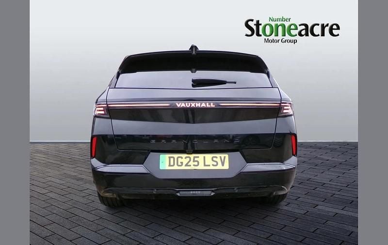 New Vauxhall Grandland 156 kW (213 HP) 2025 Black SUV