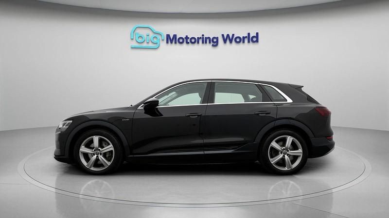 Used Audi e-tron Premium 300 kW (408 HP) 2020 Black SUV