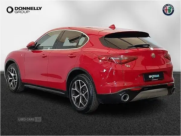 Used Alfa Romeo Stelvio Lusso 200 HP (147 kW) 2020 Red SUV