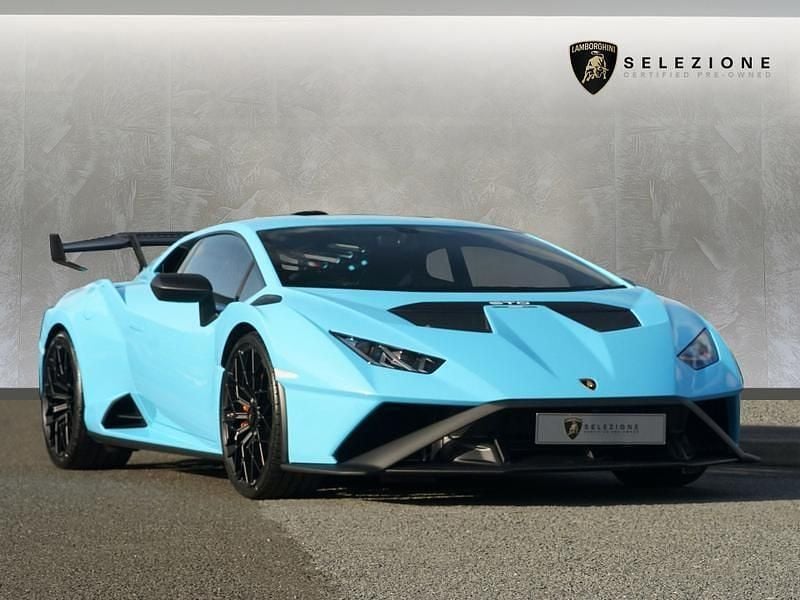 Blue Used 2022 Lamborghini Huracán Coupe | £269,950 - Image 1/4
