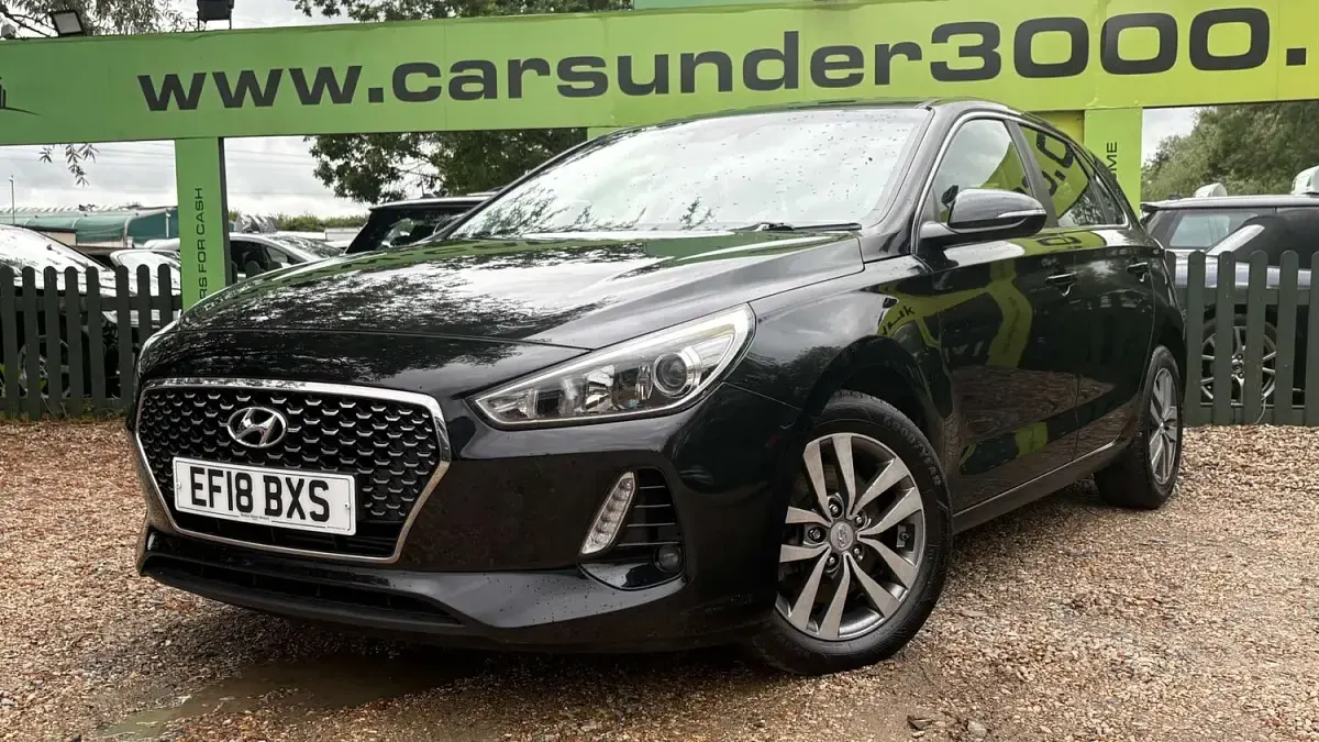 Used Hyundai i30 SE 120 HP (88 kW) 2018 Black Hatchback