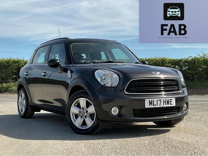 Grey Used 2017 Mini One Countryman SUV | £9,490 - Image 1/3