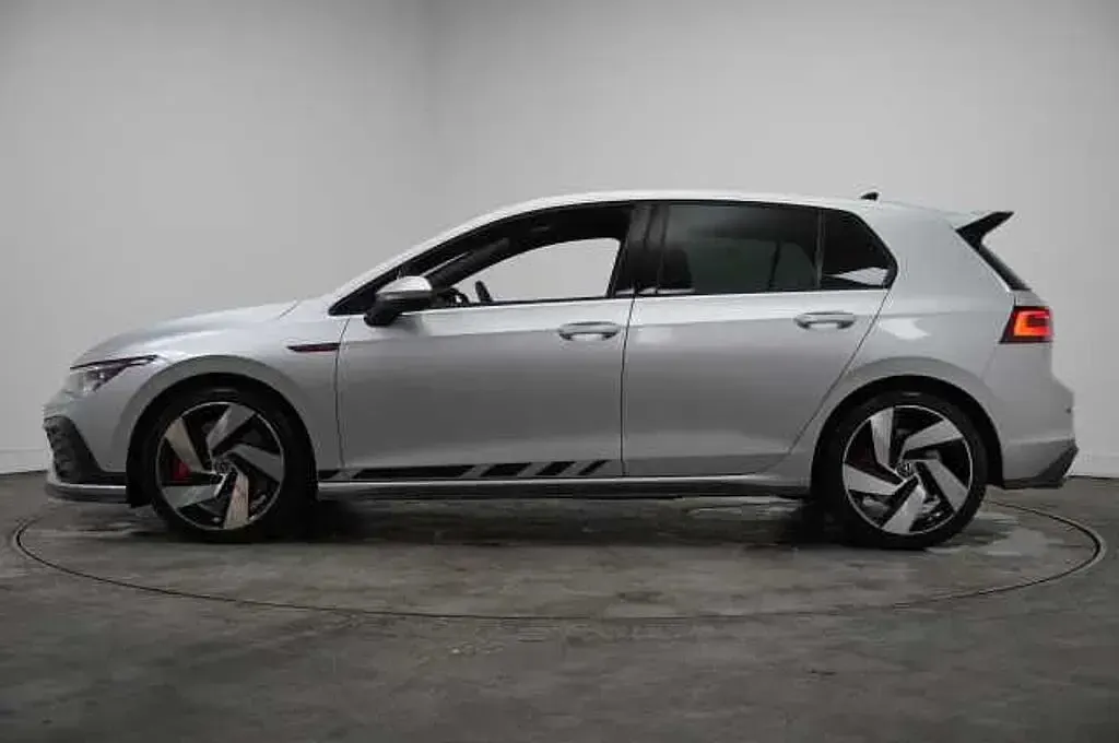 Used VW Golf VII 300 HP (220 kW) 2021 Hatchback