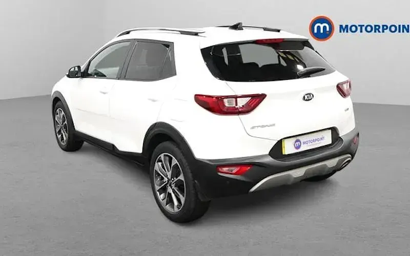 Usado Kia Stonic 120 CV (88 kW) 2019 Blanco SUV